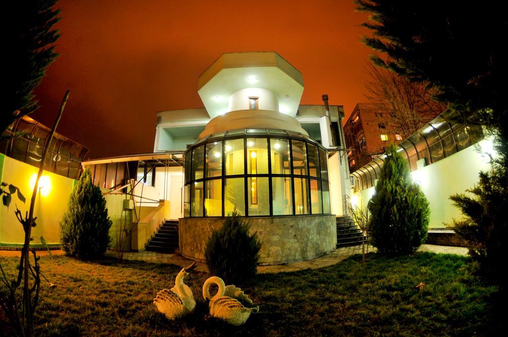 Hotel Relax Tbilisi Exterior photo